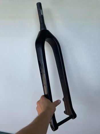 Used og ekvin VTT Carbone Fork 2026 bike