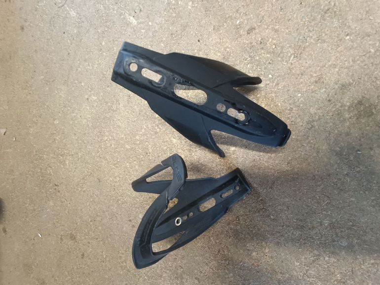 Used Elite Custom Race Skin Bottle Cages bike — image 2 of 2