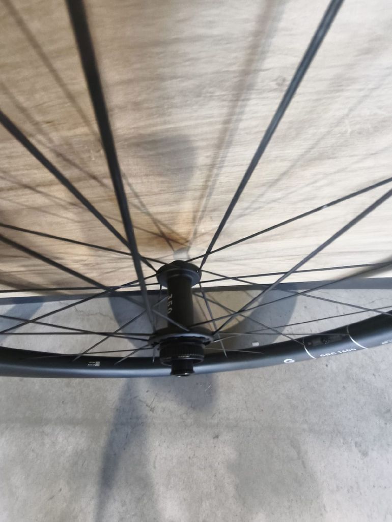Used Dt Swiss GRC 1600 Spline 2026 bike — image 6 of 8