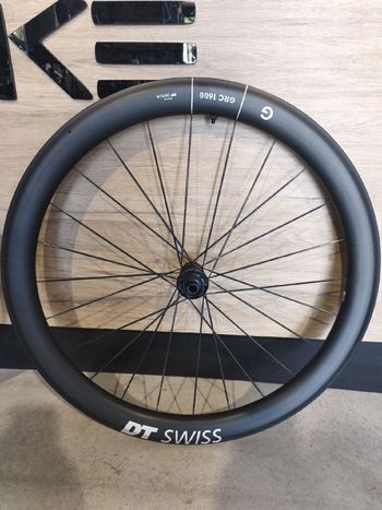 Used Dt Swiss GRC 1600 Spline 2026 bike — image 2 of 8