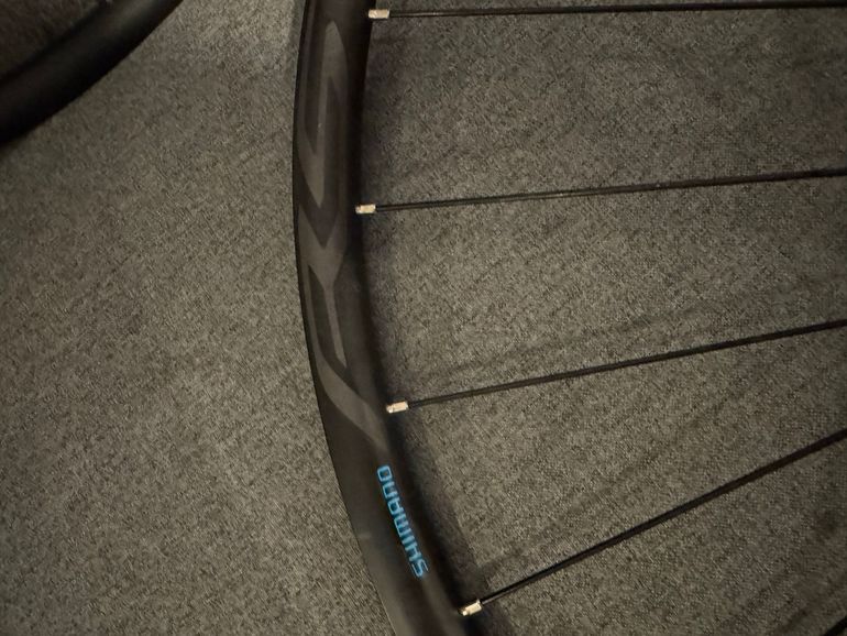 Used Shimano RS171 Gravel Wheelset 2025 bike — image 6 of 8