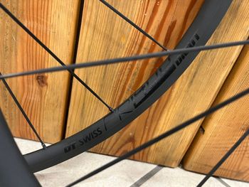 Used Dt Swiss PR 1400 DICUT OXiC Wheelset 2026 bike — image 6 of 6