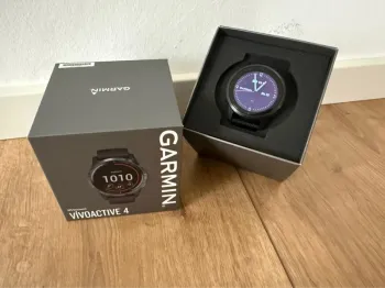 Used Garmin Vivoactive 4 2021 bike — image 2 of 9