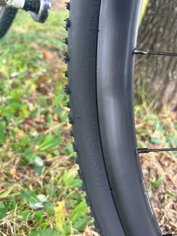 Used Challenge Grifo 700x33 (33-622) bike — image 4 of 6