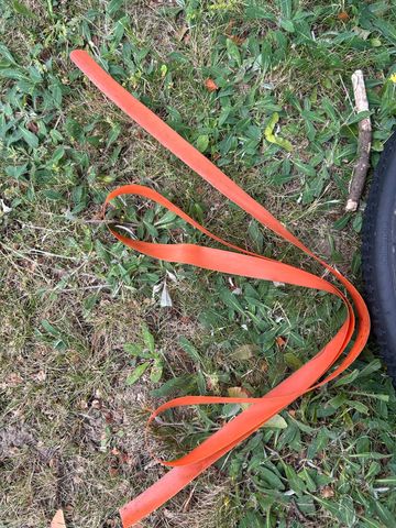 Used Challenge 700x33 bike — image 5 of 8