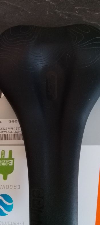 Used Sq Lab Ergowave Active 60X 2.1 2025 bike — image 3 of 3