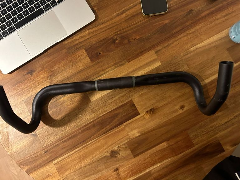 Used Specialized Zertz Dampening handlebars 44 cm bike — image 4 of 9