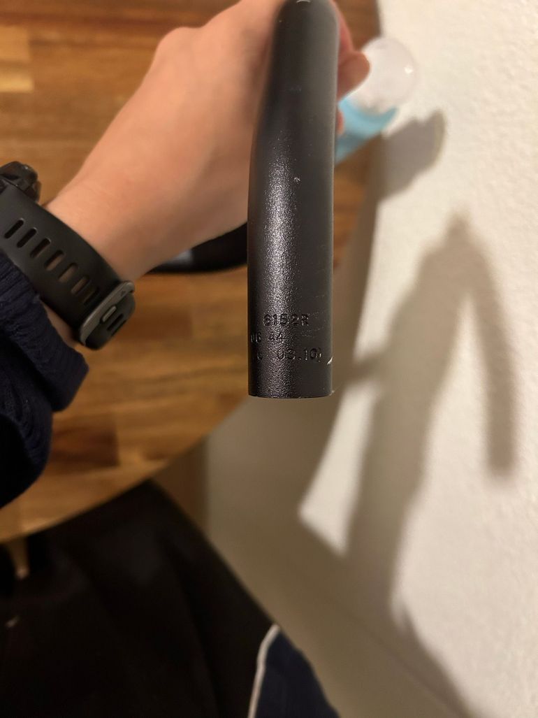 Used Specialized Zertz Dampening handlebars 44 cm bike — image 7 of 9