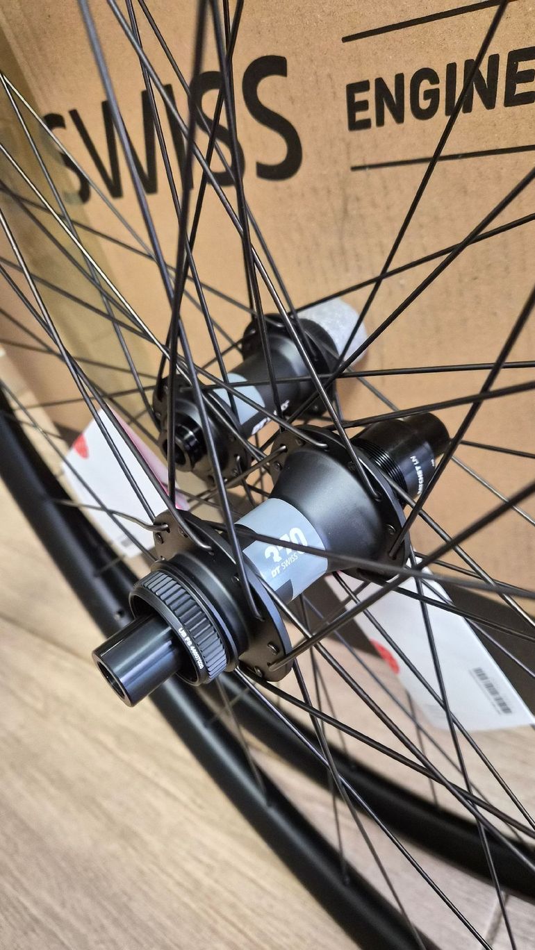 Used Dt Swiss GRC 2026 bike — image 6 of 8