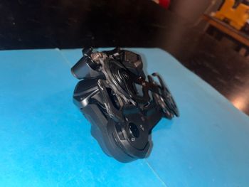 Used Shimano XT Di2 RD-M8250-SGS 12v Wireless 2026 bike — image 6 of 9