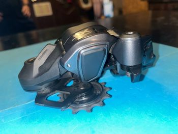 Used Shimano XT Di2 RD-M8250-SGS 12v Wireless 2026 bike — image 4 of 9