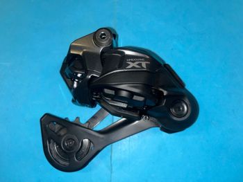 Used Shimano XT Di2 RD-M8250-SGS 12v Wireless 2026 bike