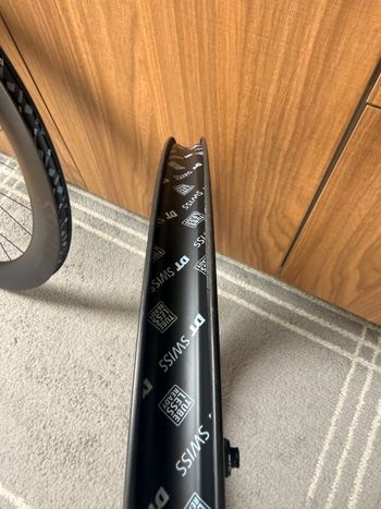 Used Dt Swiss ARC 1600 DiCut DB 65mm 2026 bike — image 2 of 8
