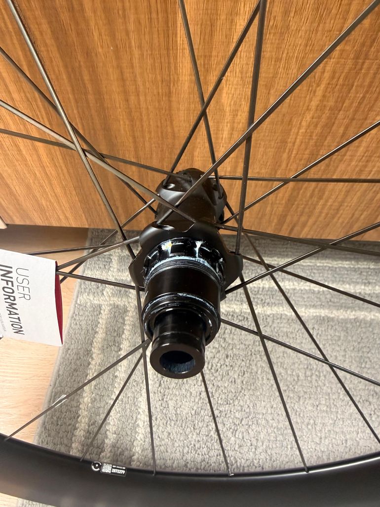 Used Dt Swiss ARC 1600 DiCut DB 65mm 2026 bike — image 5 of 8