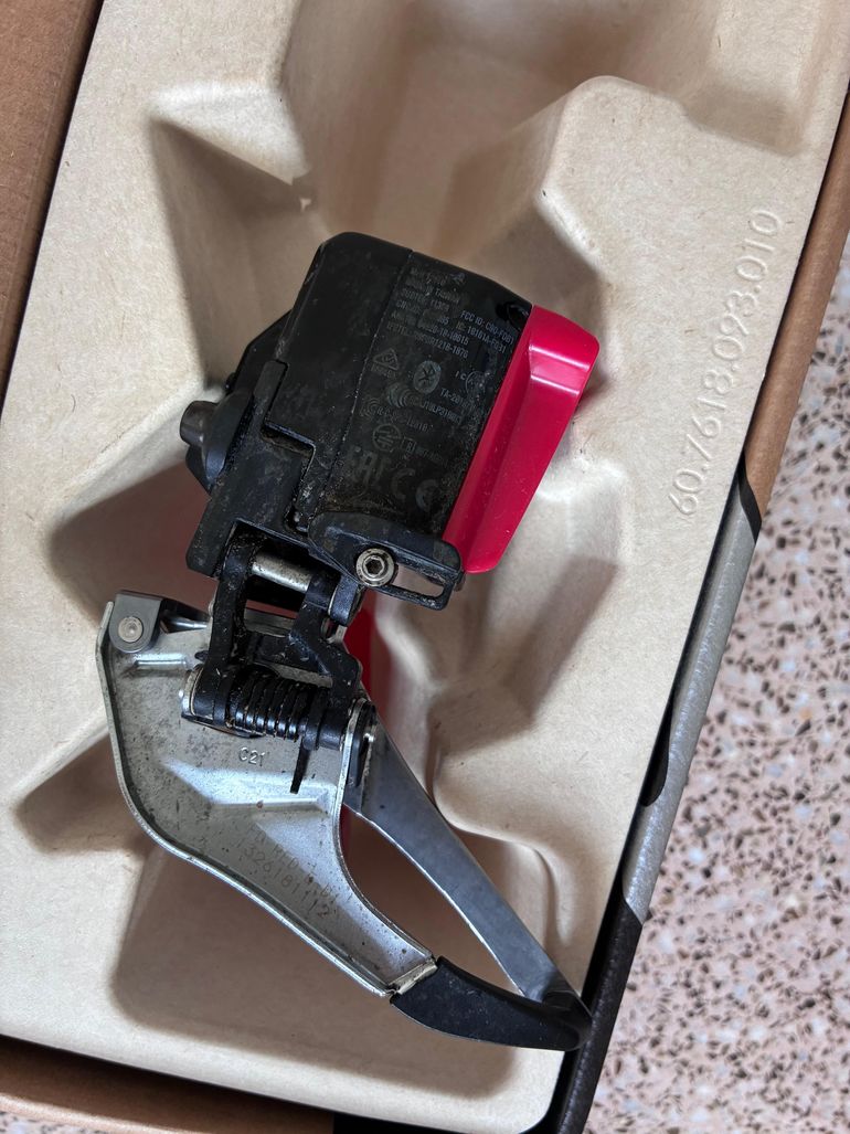 Used Sram RED D1 2025 bike — image 8 of 11