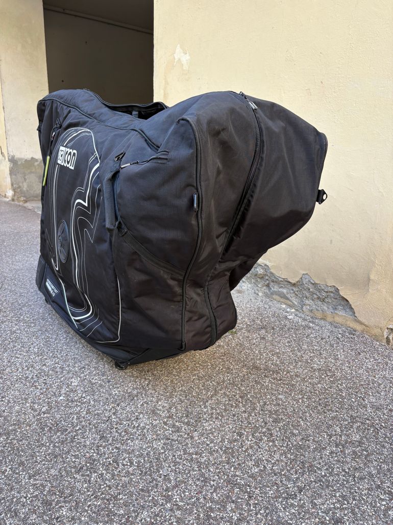 Used Scicon Aerocomfort 3.0 Triathlon Bike Travel Bag 2024 bike — image 2 of 6