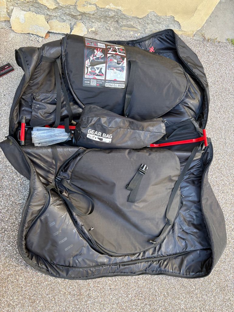 Used Scicon Aerocomfort 3.0 Triathlon Bike Travel Bag 2024 bike — image 3 of 6