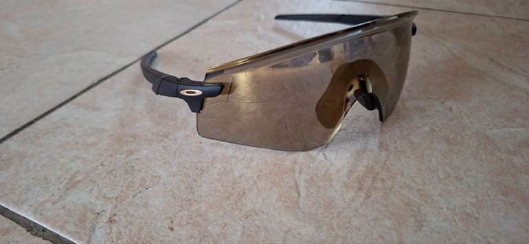 Used Oakley Encoder 2025 bike — image 3 of 5