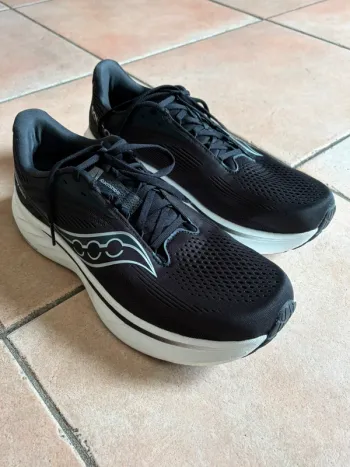 Used Saucony Ride 18 bike