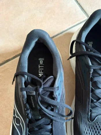 Used Saucony Ride 18 bike — image 3 of 6
