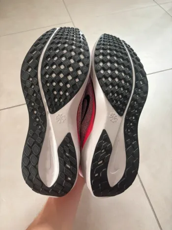 Used Pegasus Chaussure de Running Nike 41 bike — image 5 of 6