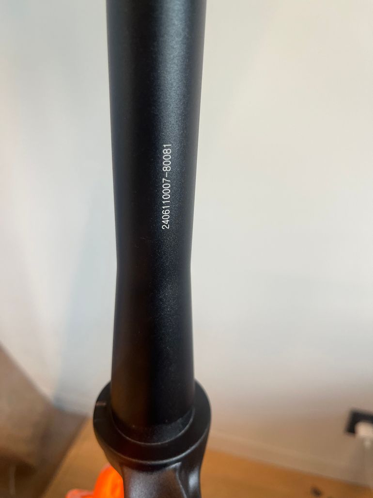Used Fox Racing 32 SC Factory Fork 2026 bike — image 4 of 5
