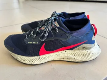 Used Nike Trail Goretex bike — image 4 of 7