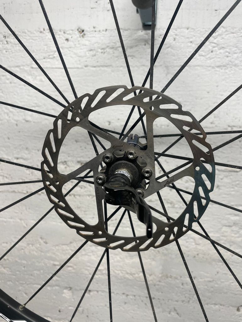 Used Mavic CrossRide 26” 2015 bike — image 3 of 5
