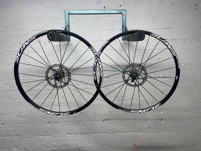 Used Mavic CrossRide 26” 2015 bike — image 1 of 5