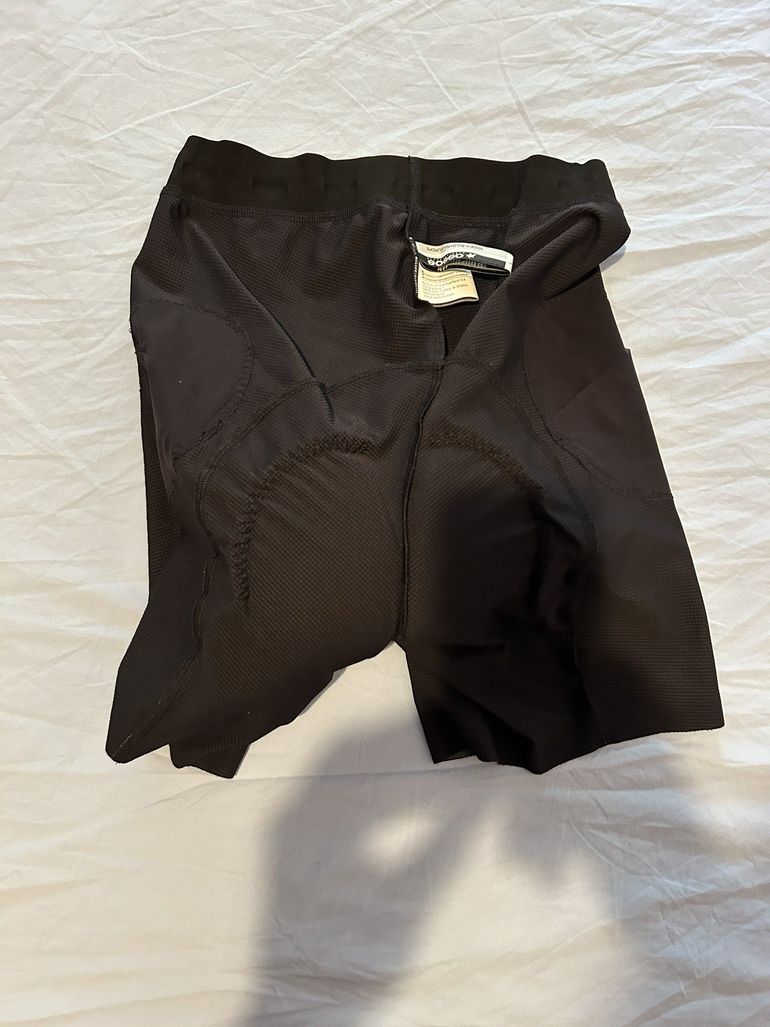 Used Assos H.rallycargoShorts_s7 2020 bike — image 8 of 9