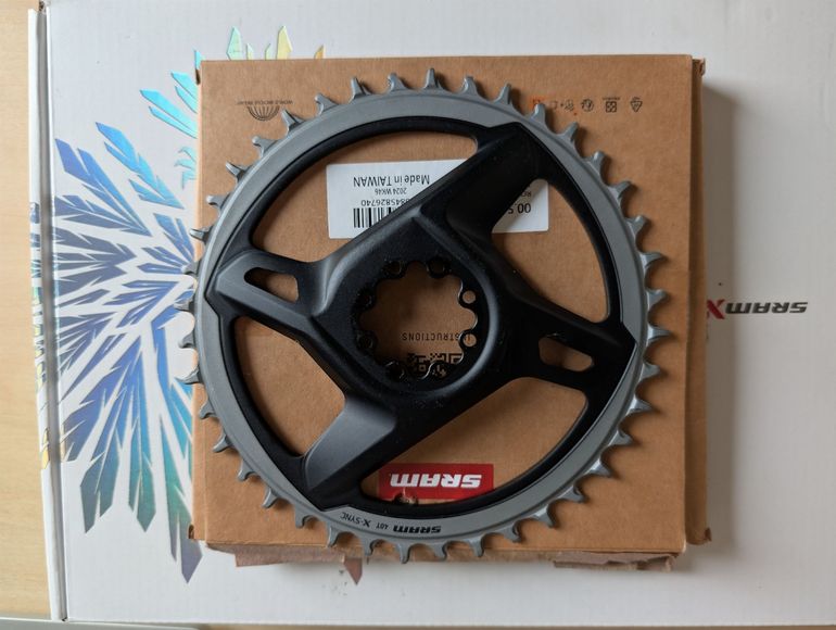 Used Sram Red/Force 40T Direct-Mount Chainring 2025 bike — image 1 of 3