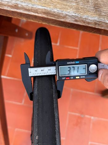 Used Rene Herse Bon Jon Pass 700C x 35mm 2026 bike — image 3 of 4