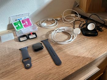 Used apple Watch SE 40mm 2022 bike