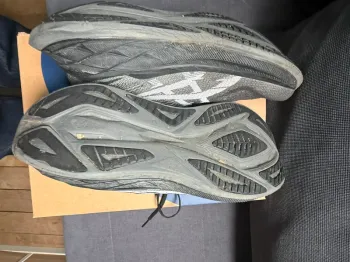 Used Asics Superblast 2 bike — image 9 of 11