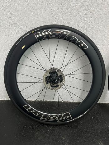 Used Vision Metron 60 SL Silver Edition Wheelset 2026 bike — image 6 of 10