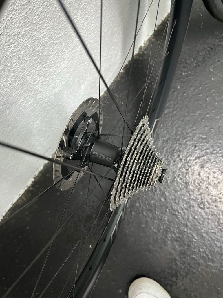 Used Vision Metron 60 SL Silver Edition Wheelset 2026 bike — image 5 of 10