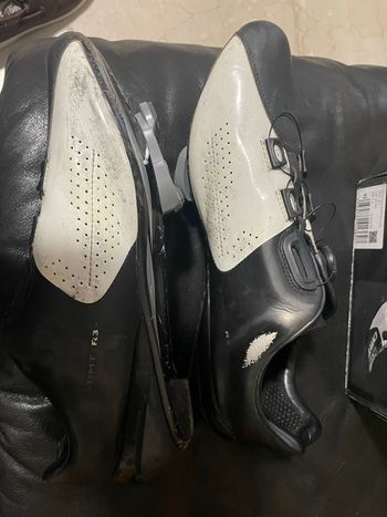 Used Dmt R3 Road Cycling Shoes bike — image 4 of 7