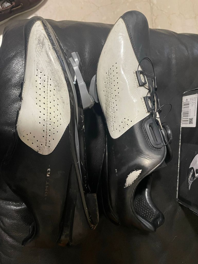 Used Dmt R3 Road Cycling Shoes bike — image 4 of 7