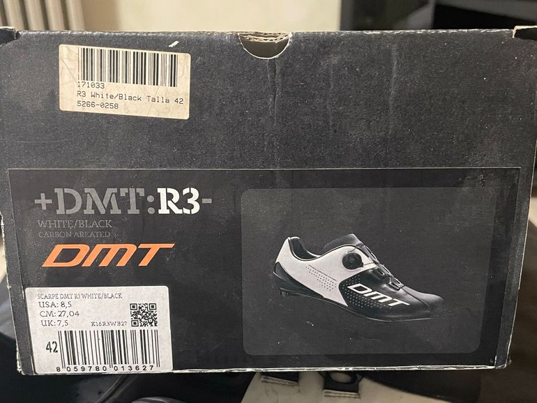 Used Dmt R3 Road Cycling Shoes bike — image 6 of 7
