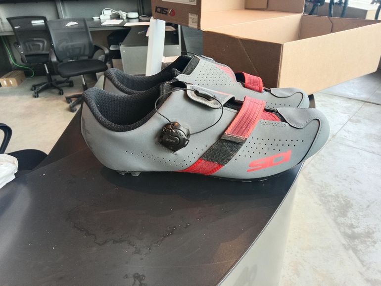 Used Sidi Zapatillas de ciclismo montaña 2025 bike — image 4 of 5