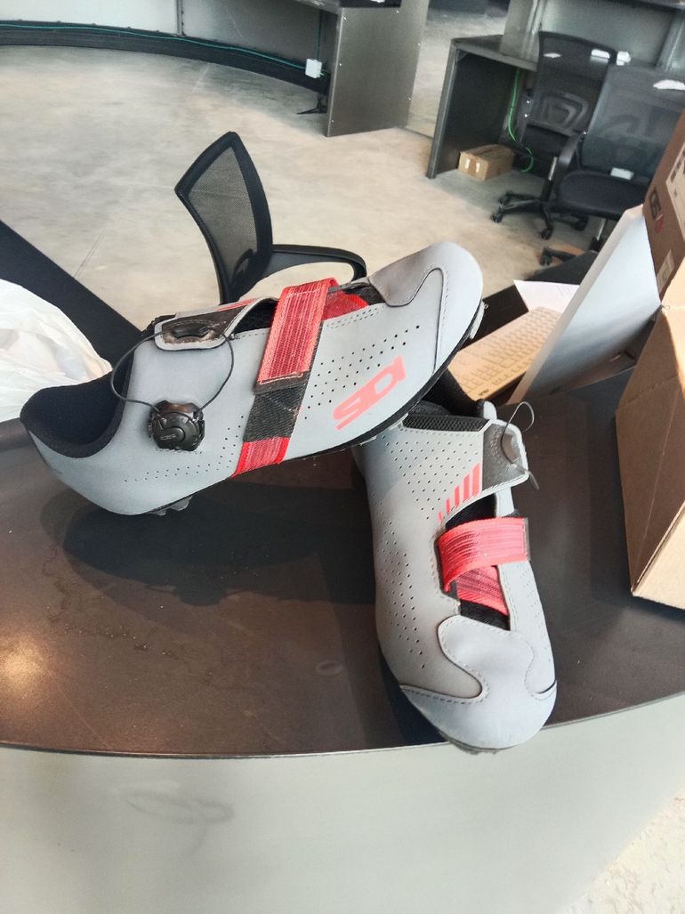 Used Sidi Zapatillas de ciclismo montaña 2025 bike — image 3 of 5