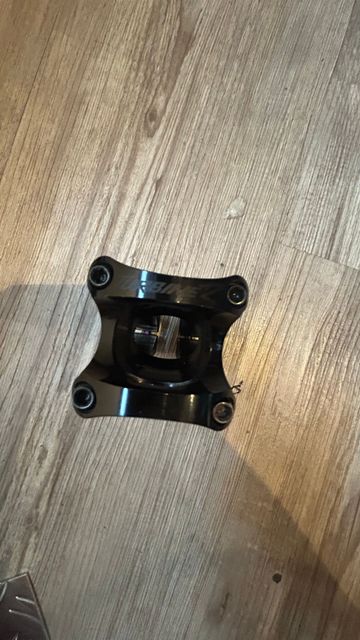 Brugt Race Face Turbine R Stem 2018 bike — billede 3 af 5