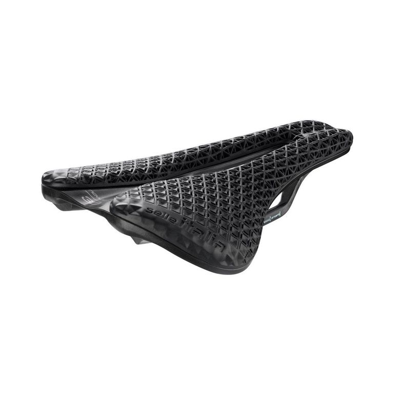 Used Selle Italia Novus Boost Evo 3D Kit Carbonio Superflow 2025 bike — image 1 of 4