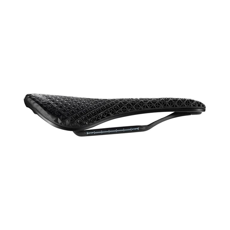 Used Selle Italia Novus Boost Evo 3D Kit Carbonio Superflow 2025 bike — image 2 of 4