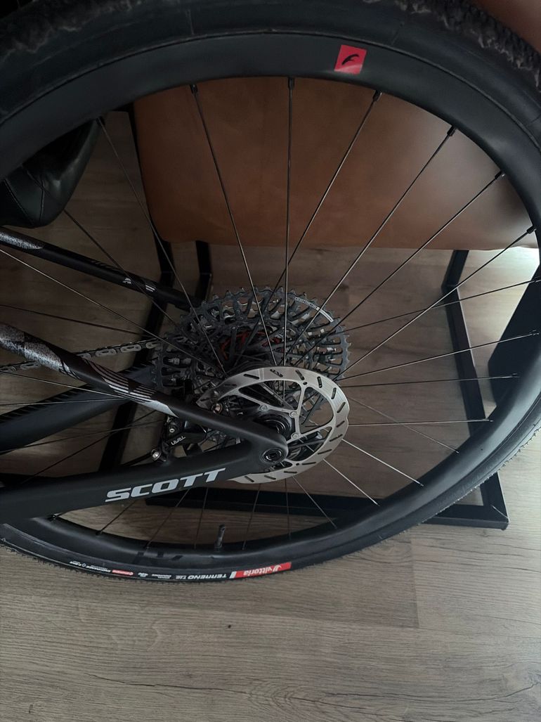Used Fulcrum Red Zone Carbon Wheelset 2026 bike — image 2 of 5
