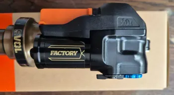 Used Fox FLOAT X Live Valve Neo 230x65mm 2025 bike — image 3 of 6