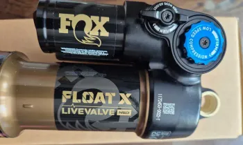 Used Fox FLOAT X Live Valve Neo 230x65mm 2025 bike — image 5 of 6