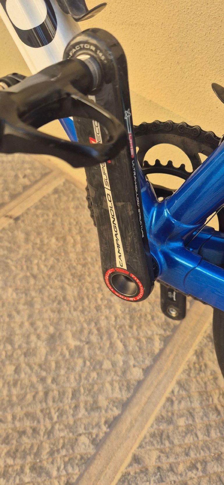 Used Campagnolo Super Record 11-Speed Cassette 2013 bike — image 9 of 11