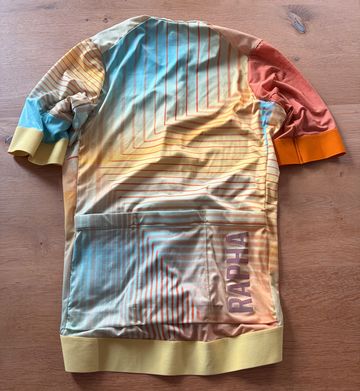 Tweedehands Rapha Jersey bike — afbeelding 2 van 2