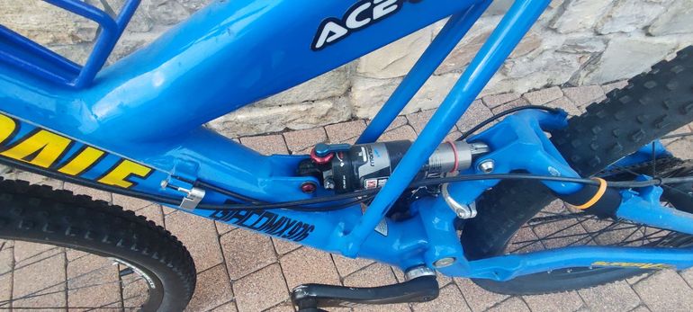 Used Cannondale Super V 2004 bike — image 7 of 7